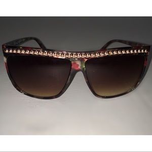 Rockstar floral shades